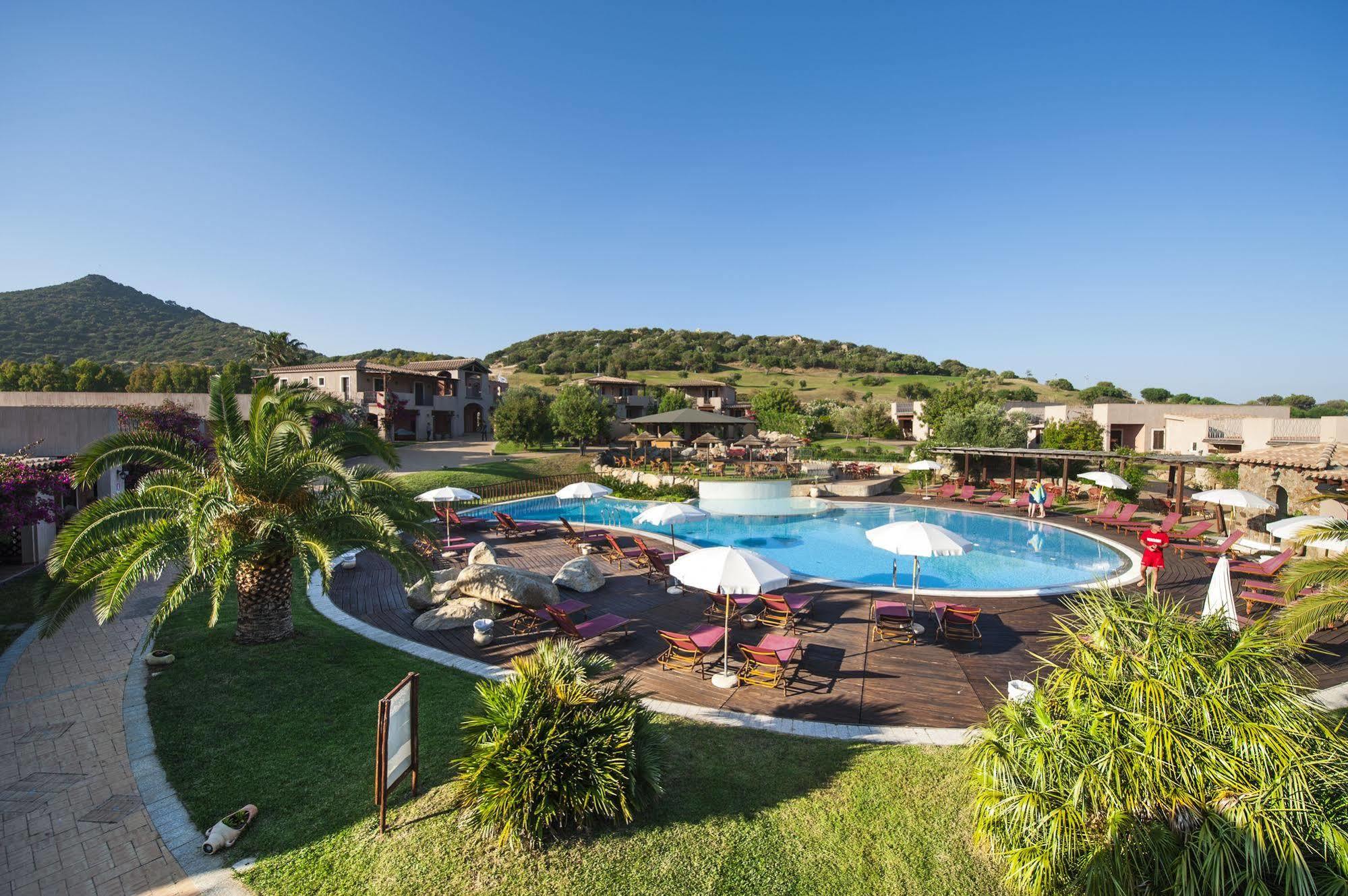 S'Incantu Resort Villasimius Ngoại thất bức ảnh