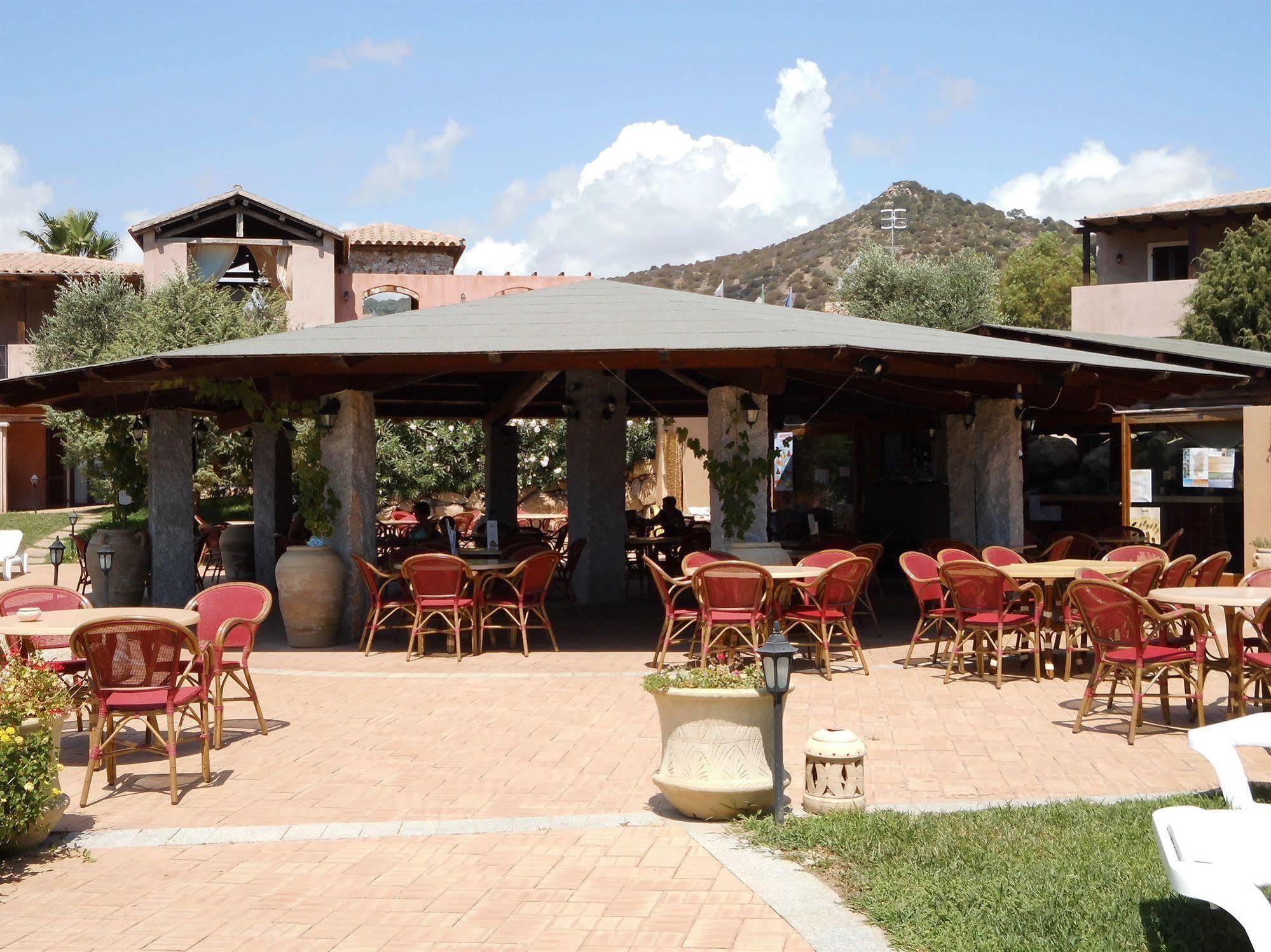 S'Incantu Resort Villasimius Ngoại thất bức ảnh