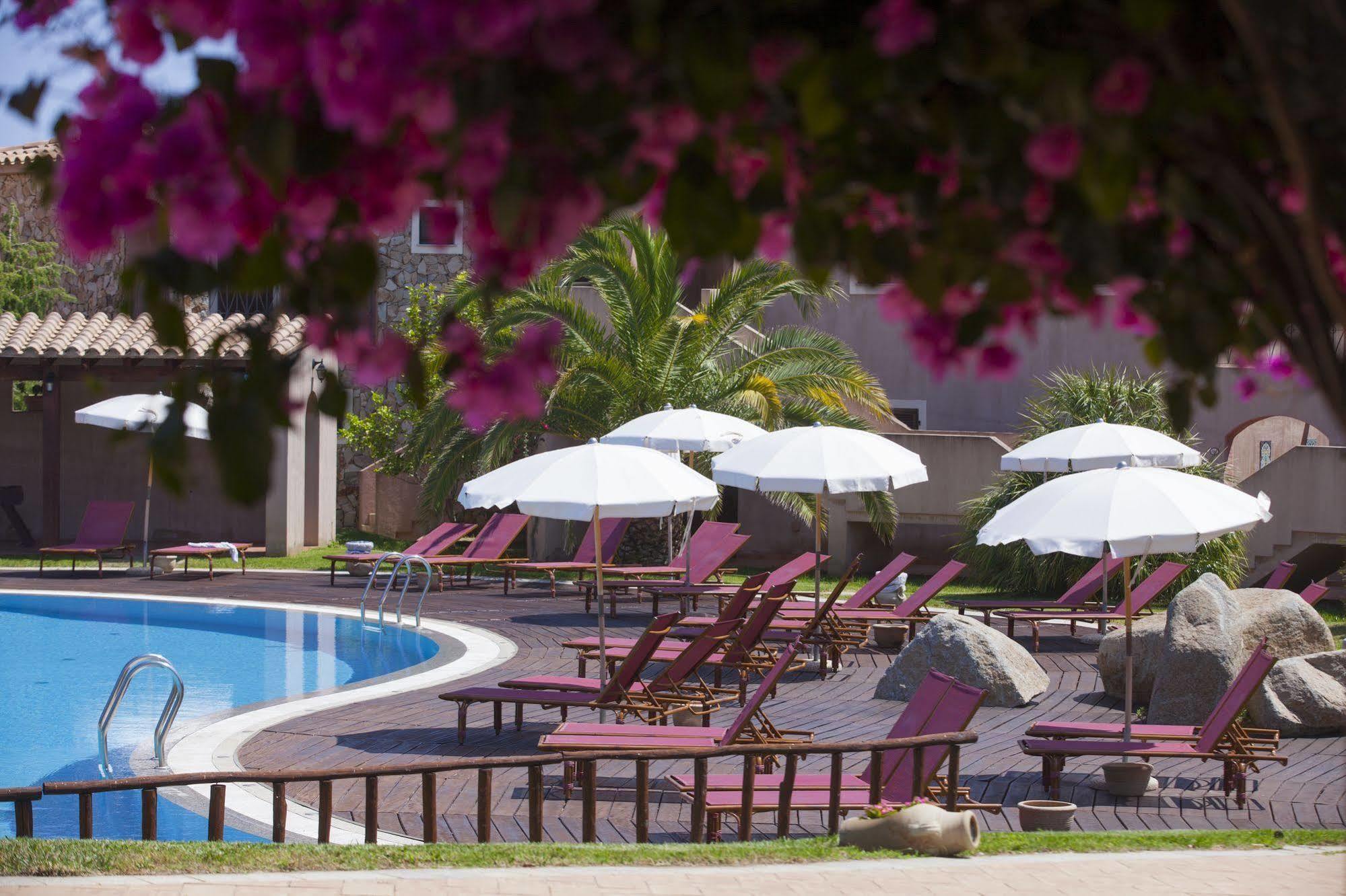 S'Incantu Resort Villasimius Ngoại thất bức ảnh